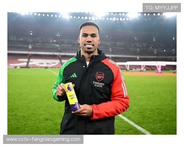 加布里埃尔本赛季制造四球高居欧洲后卫榜首彰显攻防全能实力