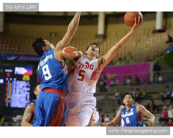 郭艾伦恢复个人训练，视频显示其重点进行高速变向及上篮练习